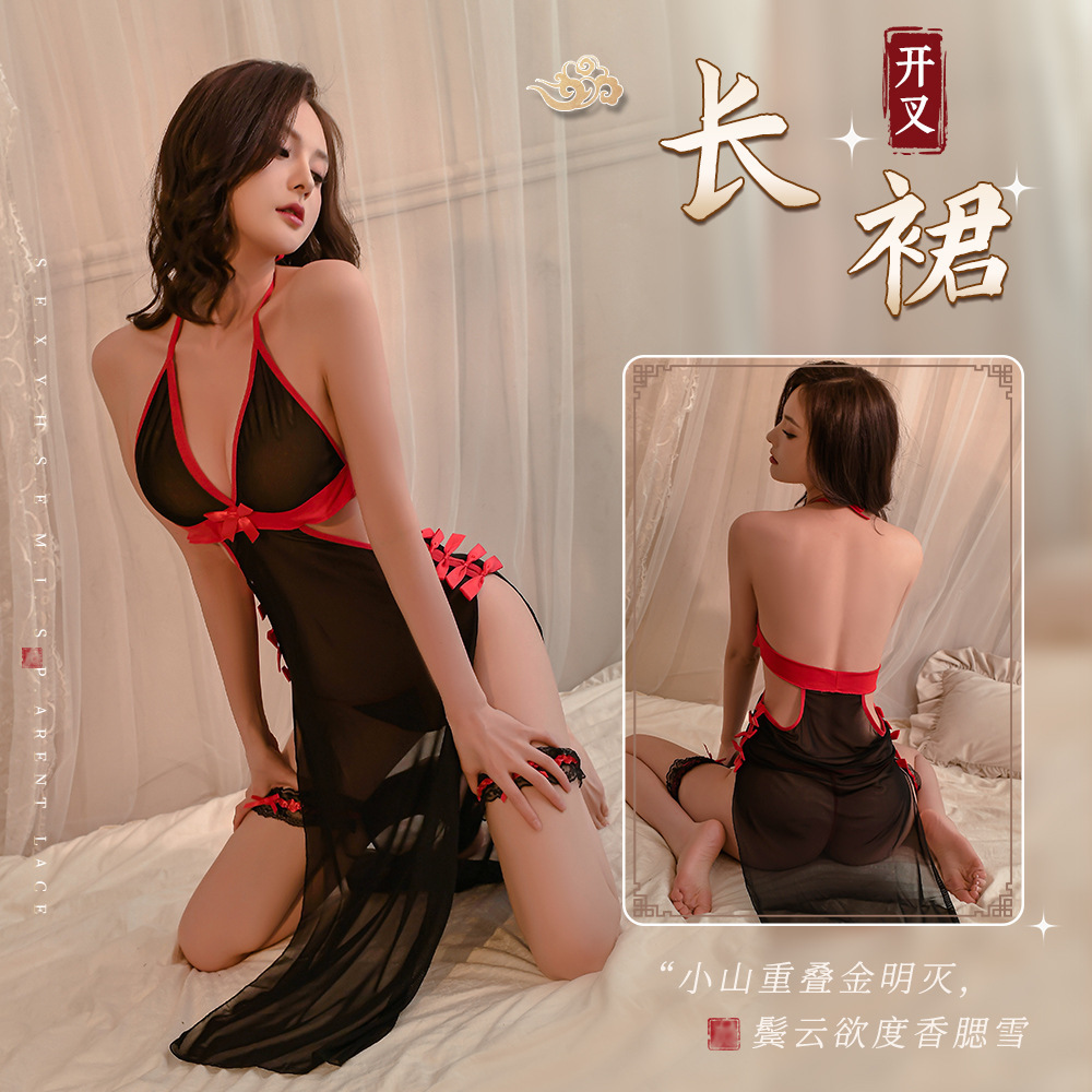 Qiaoaisi's Abstinence-Style Mature Lady Suit V-Shaped See-Through Temptation Three-Point Black Gauze High Slit Cheongsam