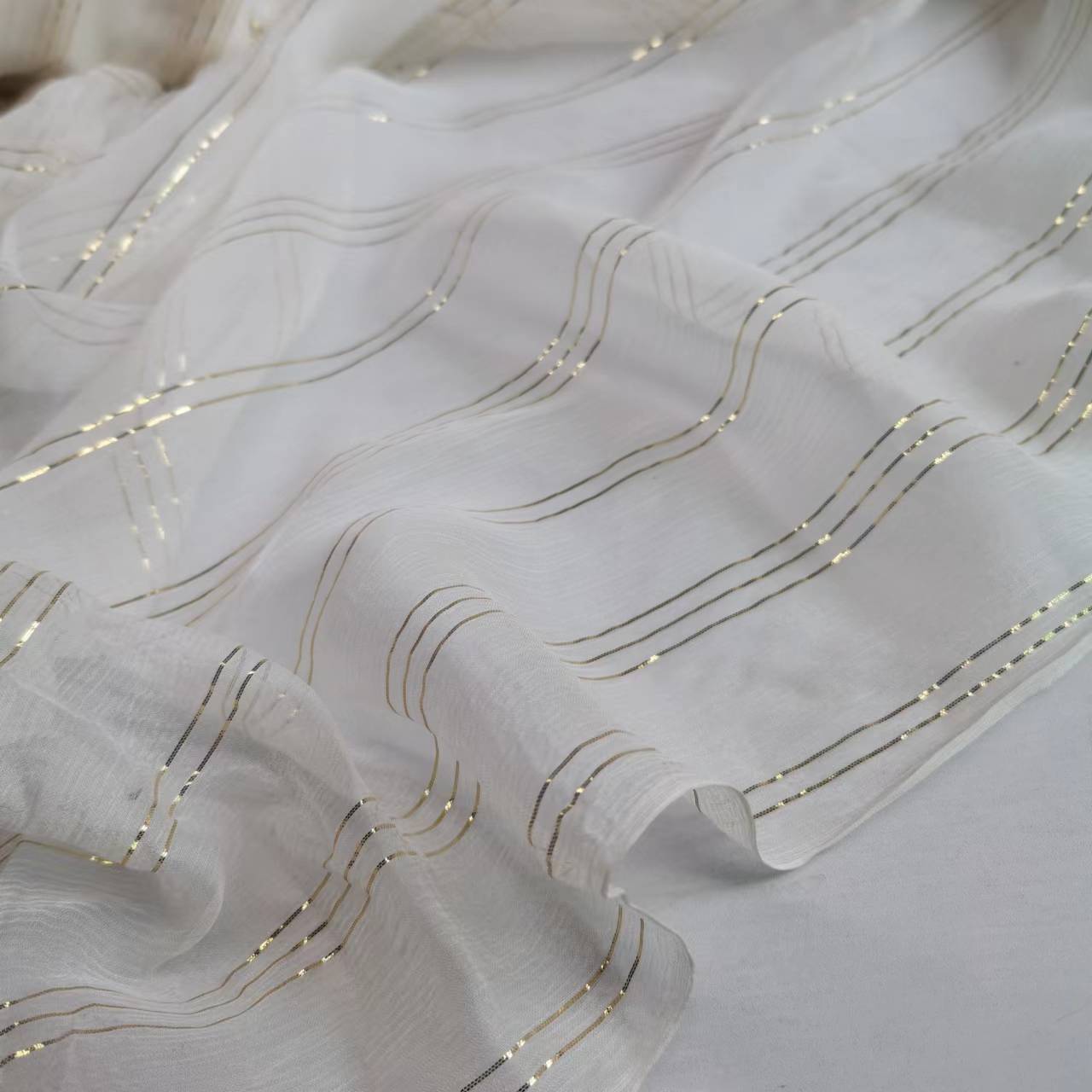 Narrow Mulberry Silk Georgette Fabric Gold Thread Silk Fabric