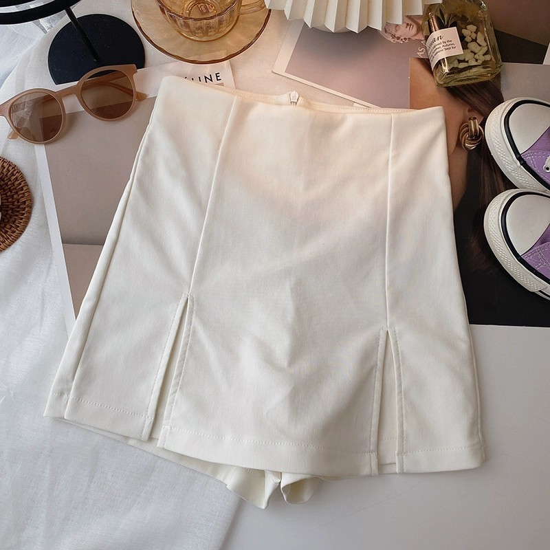 Slim fit skirt summer solid color 2024 new anti-exposure high waist versatile Korean style slimming pants women's wide leg hot pants
