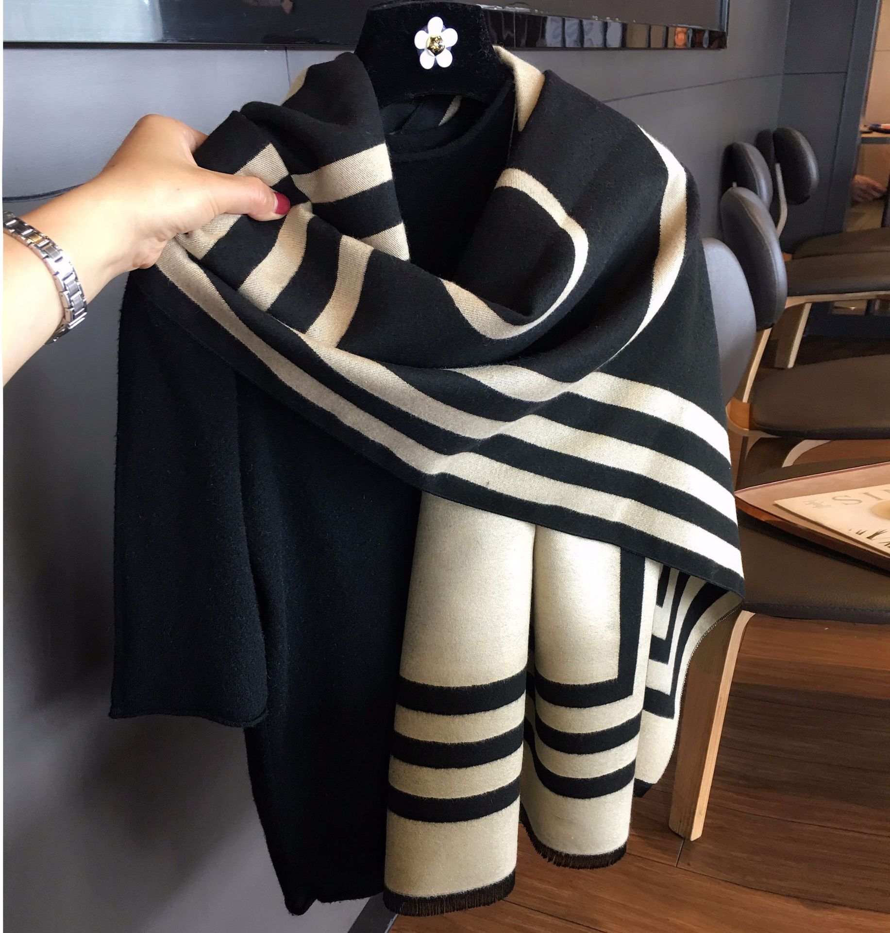 Simple double-sided color matching autumn and winter large shawl scarf women's dual-use long warm Korean-style cashmere