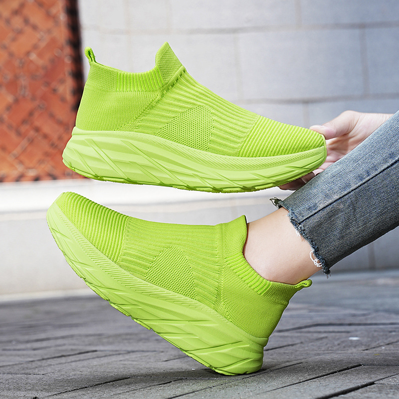 Summer Thick-soled Breathable Mesh Casual Shoes Flying Hosiery Shoes Men's One Pedal Thick-soled Soft-soled Running sneaker