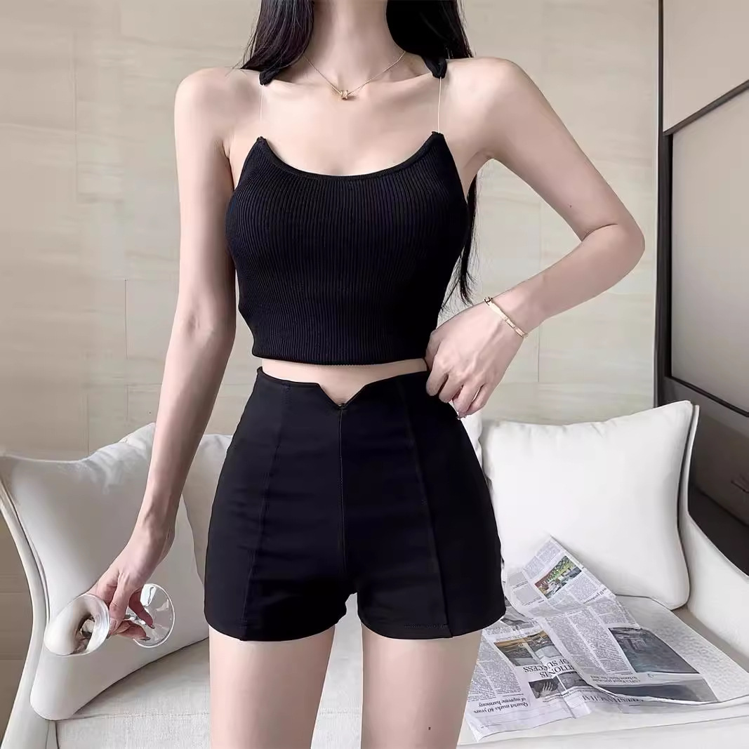 Spring 2024 New French Style Misty Design Sense Niche V-shaped High Waist Tight Slimming Hot Pants Women's Fashion Shorts