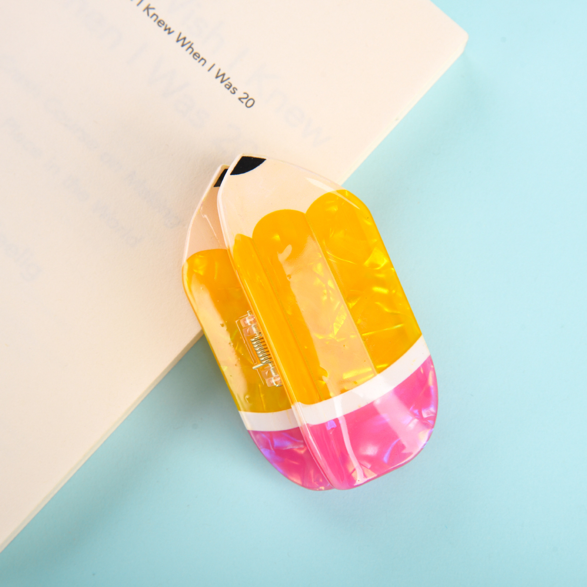 Zinc Qi hair accessory creative pencil claw clip, cute candy-colored hair clip for women, back of head updo, shark hair clip