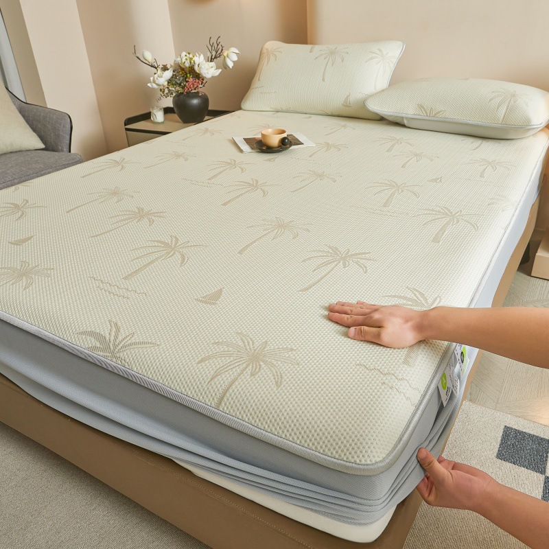 Picture of Class A ice silk mat three-piece set 2025 new summer machine washable antibacterial air conditioning soft mat bed hat 1.8 meters