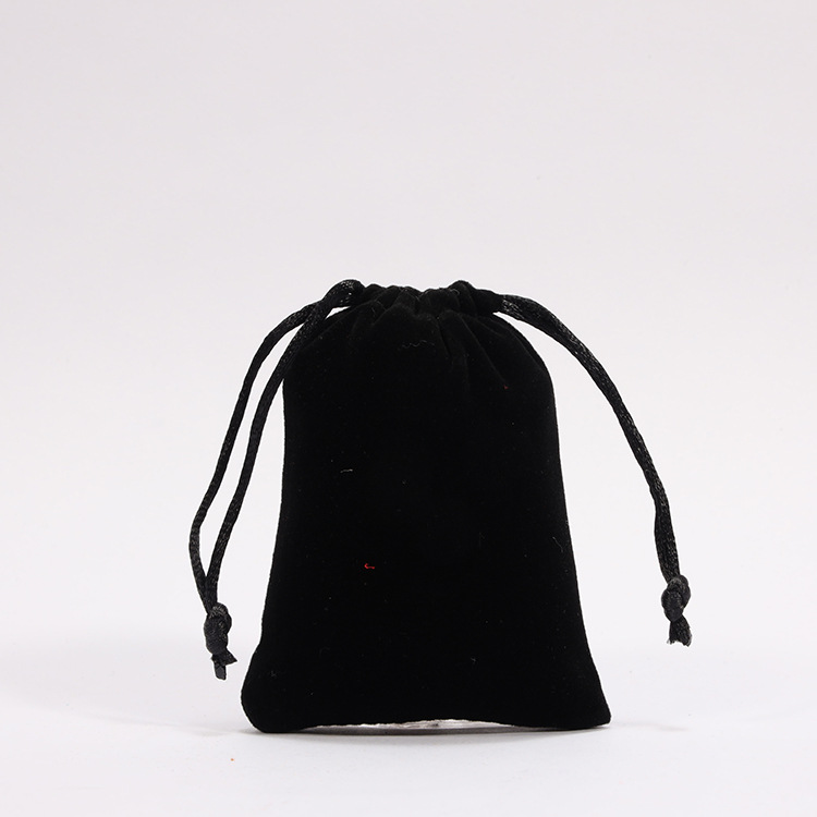 In-Stock Wholesale Direct from Manufacturer 7*9 Black Velvet Bag Small Gift Bag Velvet Drawstring Bag Simple Style