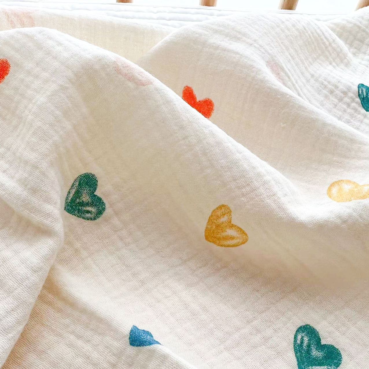 Picture of 2-layer cotton gauze delivery room single-layer double-layer printed wrinkled gauze baby home clothes saliva towel quilt blanket bath towel