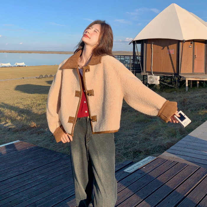 Picture of Double-sided Wearing Fur One-piece Imitation Lamb Wool Coat Women's Autumn 2025 New Early Winter Thickened Short Imitation Suede