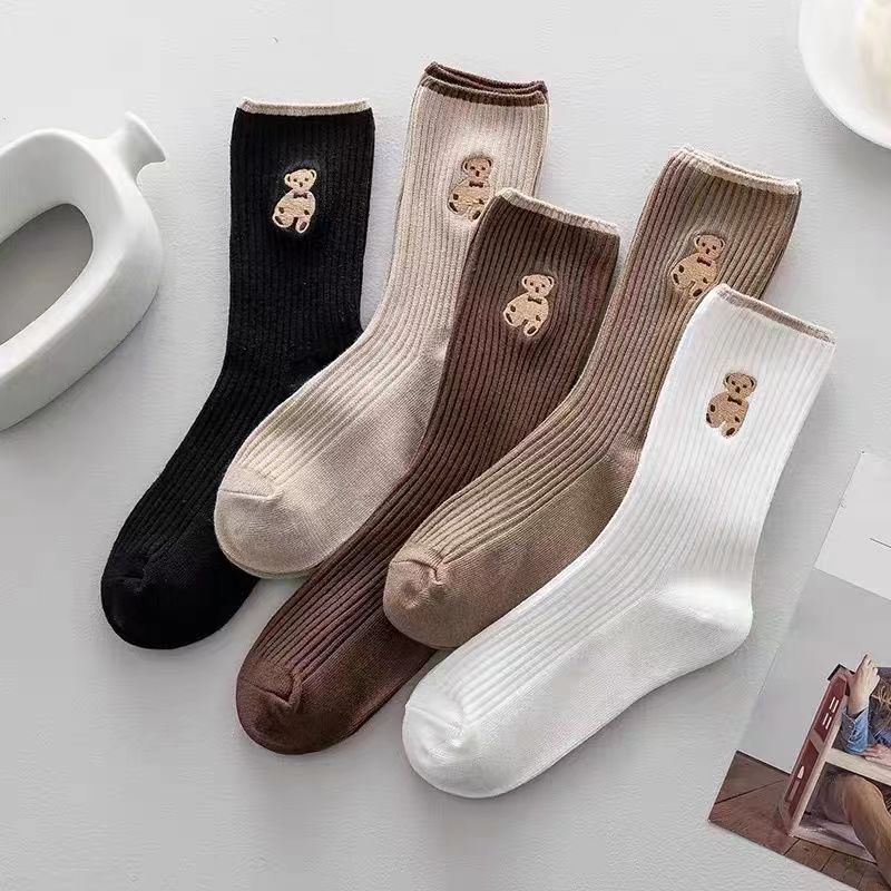Women's Summer Mid-Calf Socks Black and White Bear Cotton Socks Japanese College Style Autumn and Winter Long Socks Trendy Versatile