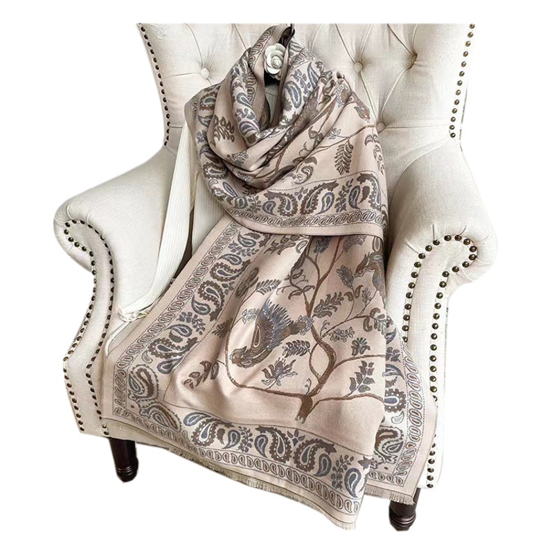 Autumn and winter new shawl outside office nap blanket cashmere scarf printed tassel warm scarf wholesale