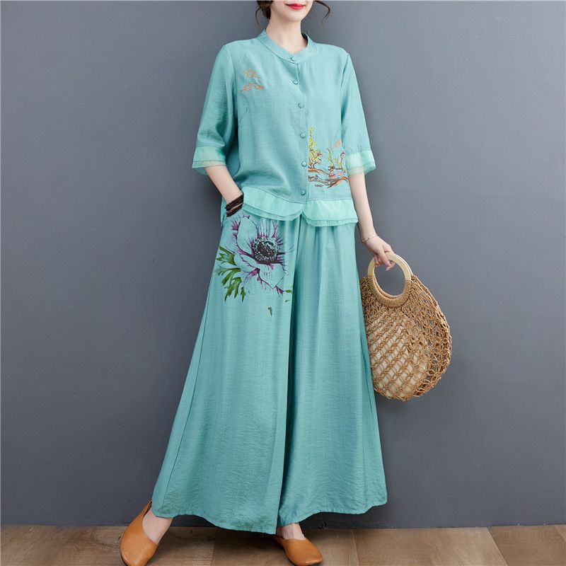 Picture of Middle-aged and elderly women's summer two-piece embroidered cotton and linen short-sleeved top western-style mother's fashionable wide-leg pants set