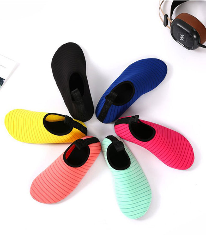 Outdoor Beach Swimming Shoes New Summer Fitness Training Shoes Squat Deadlift River Tracing Soft-Soled Beach Shoes