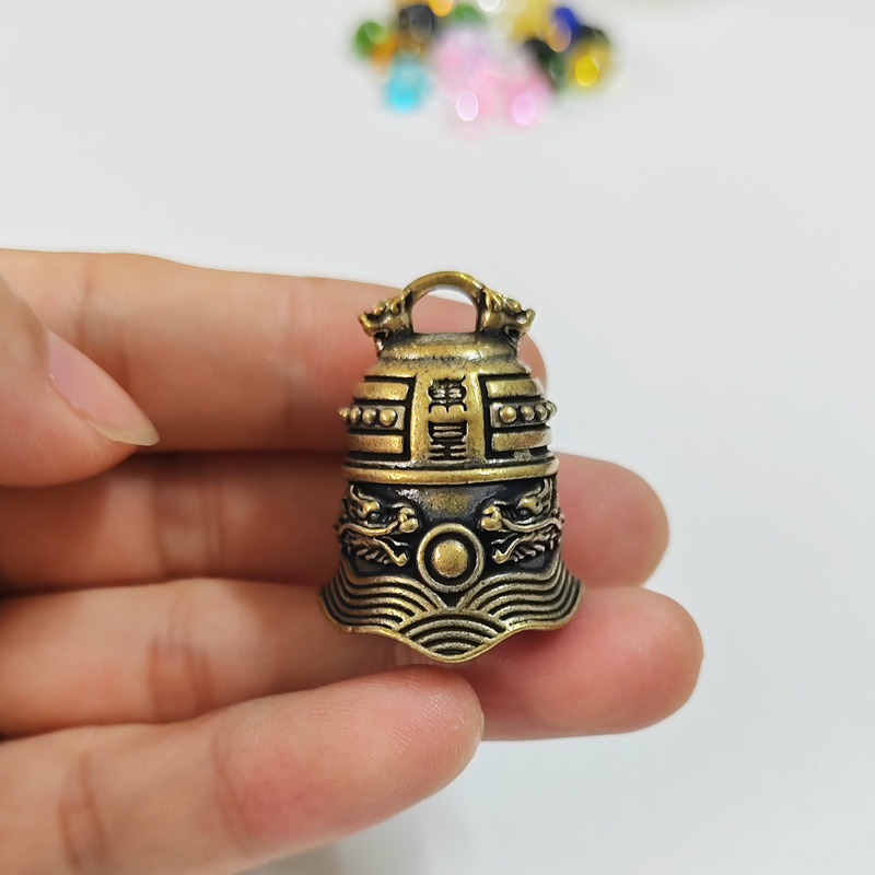 Creative Brass Ancient Top Ten Artifact East Emperor Clock Keychain Pendant Antique Ancient Clock Bell Accessories Pendant
