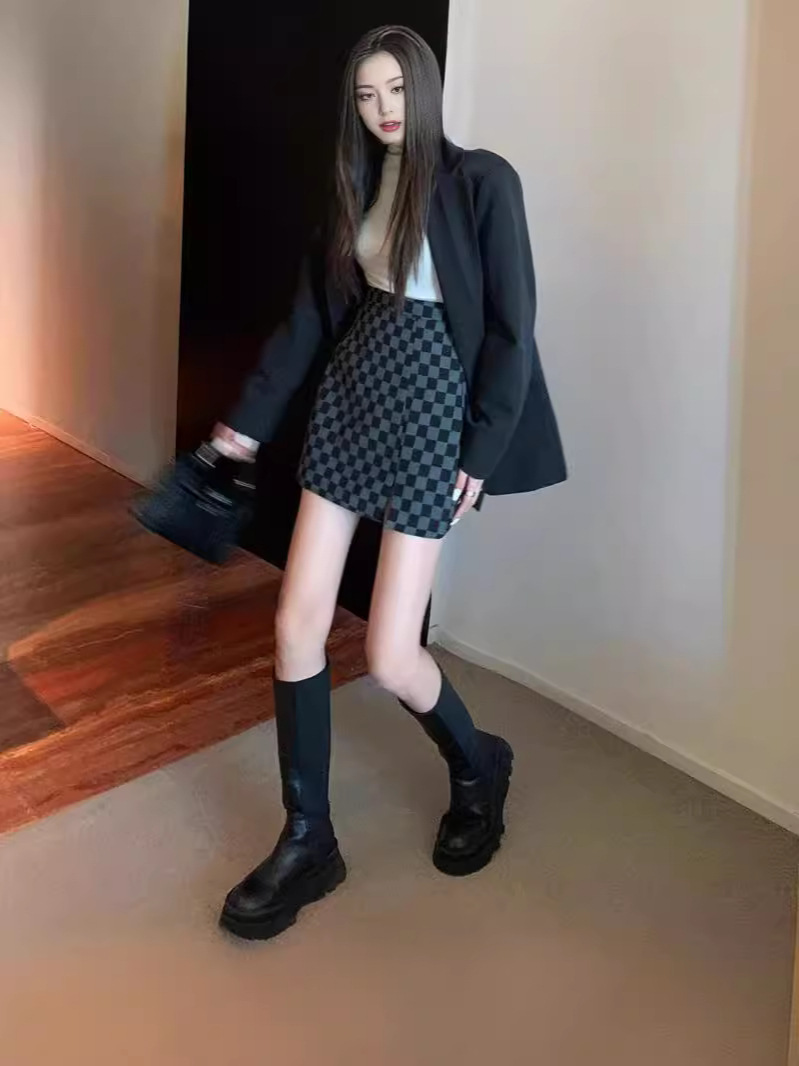 American Academy Style Women's Summer Hip Skirt A Character Checkerboard Hot Girl High Waist Small 2024 New Short Skirt