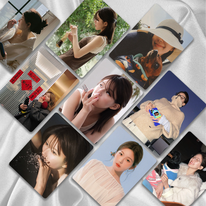 Picture of Zhao Lusi laser small card boxed 50 pieces 1 Box star peripheral album small card LOMO card three-inch Polaroid
