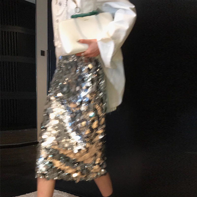 Jinqian sequined skirt women's winter New High waist slimming design sense niche mid-length straight skirt 2023