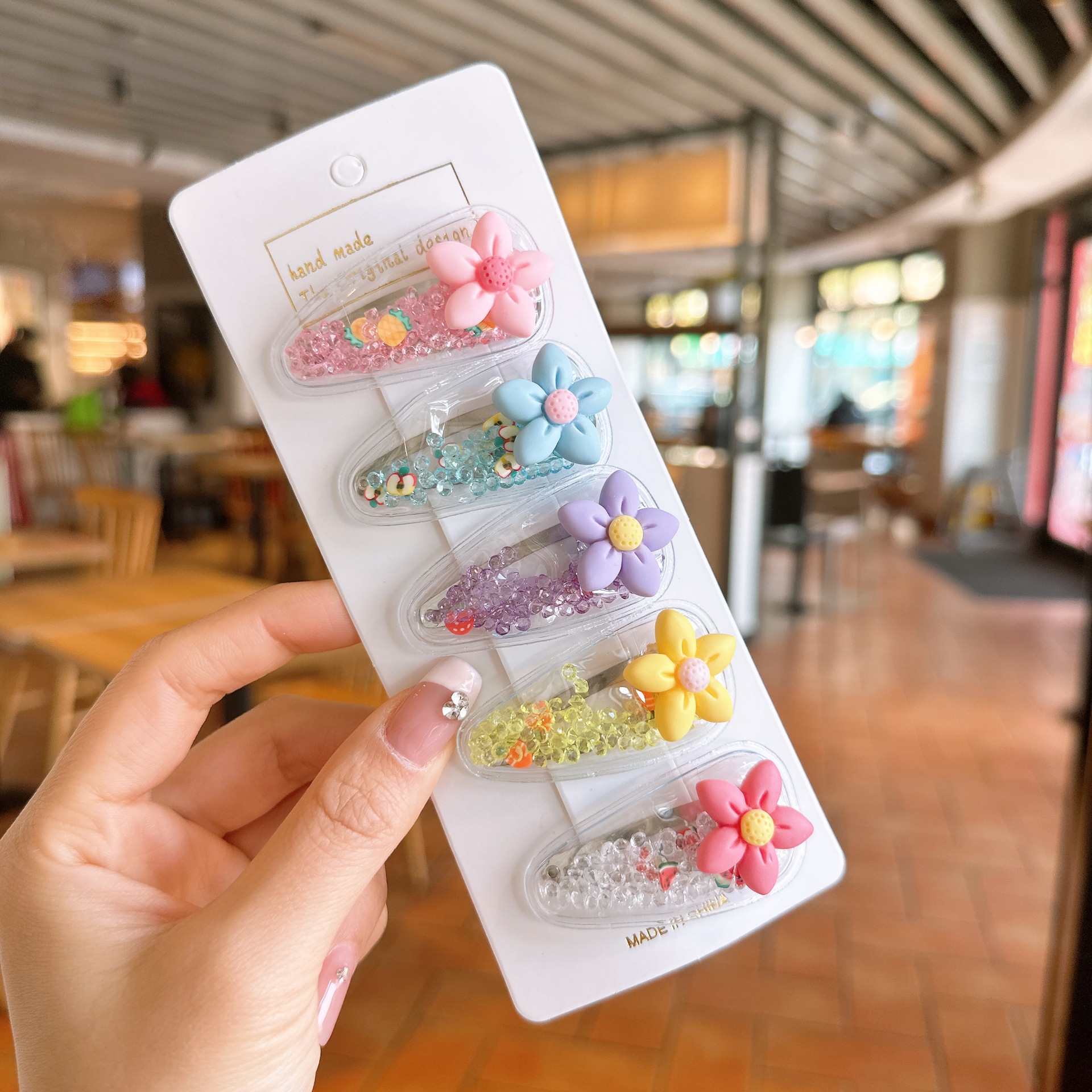 Picture of Children's Hairpin Girls' Headwear Side Side Bangs Clip Kids Baby's quicksand Clip Princess Cute Broken Hairpin bb Clip
