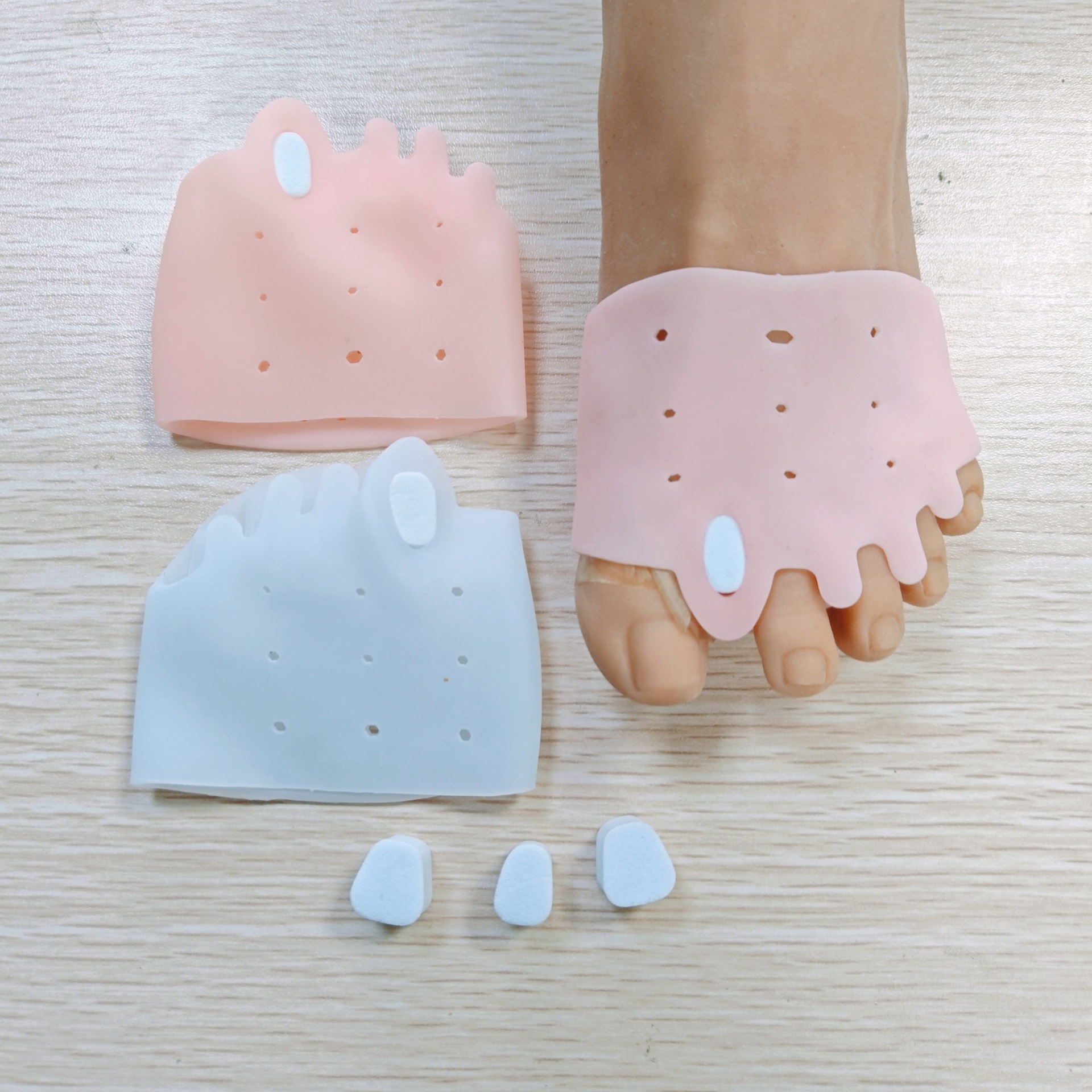 Cross-Border Five-Hole Honeycomb Front Insole for Hallux Valgus, Big Foot Bone Overlap, Shock Absorption and Pressure Relief, Five-Hole Fixed Separation of Toes