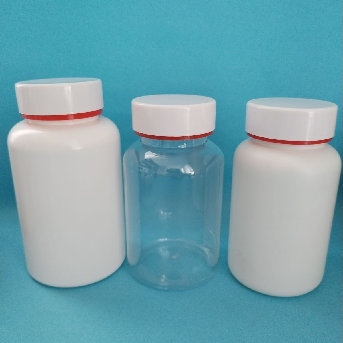 Supply Qianlin cap bottle 250ml transparent plastic bottle 300ml white PE plastic bottle