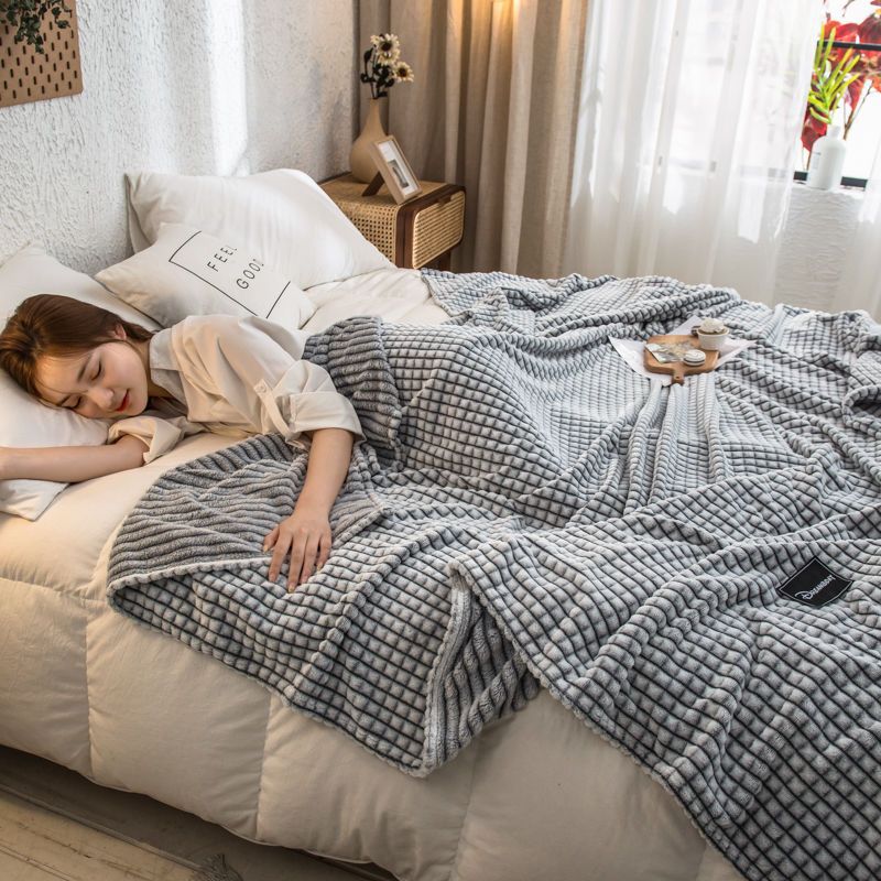 Picture of Blanket Quilt Coral Fleece Bed Sheet Blanket Bed Sheet Human Milk Fleece Thickened Flannel Winter Dormitory Student Fleece Blanket