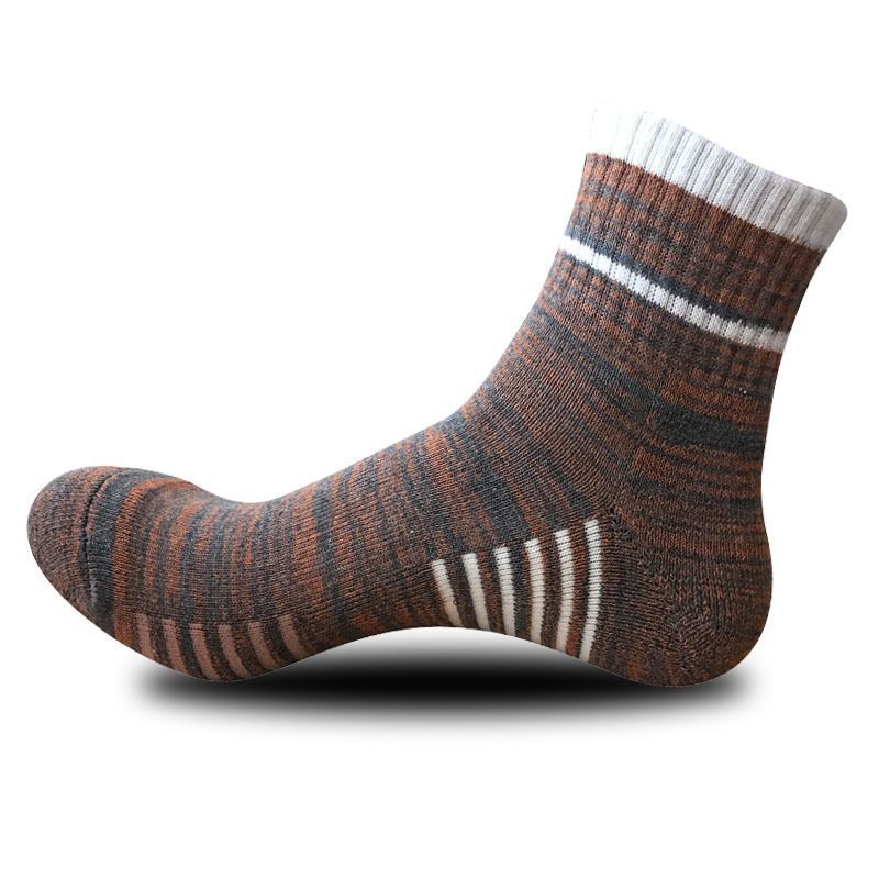 Picture of New socks men's autumn and winter mid-calf men's socks sole brushed thickened winter sports socks basketball socks one-piece delivery