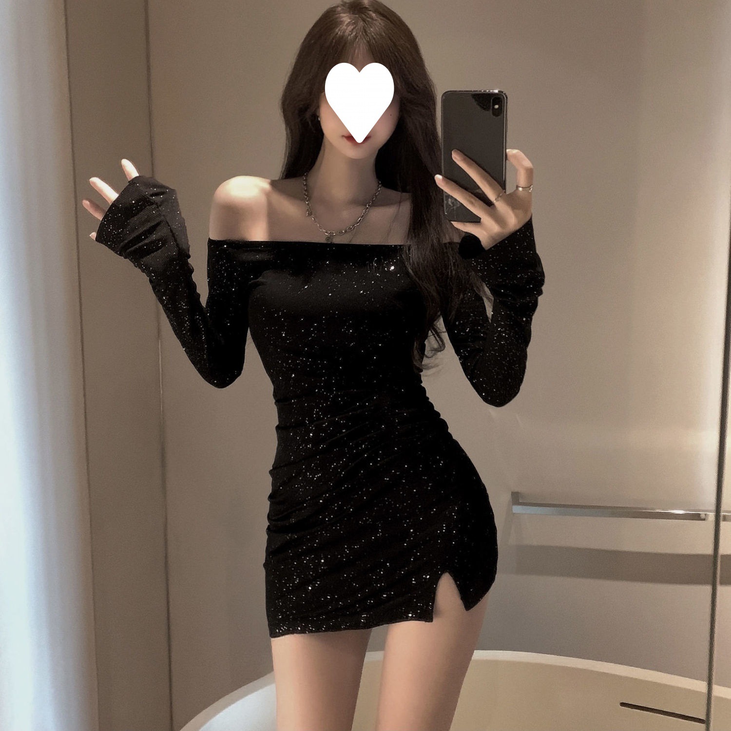 Shoulder dress Women's Slim-fit Diamond-studded Long-sleeved Irregular Hip Skirt Early Autumn 2025 New Black Skirt
