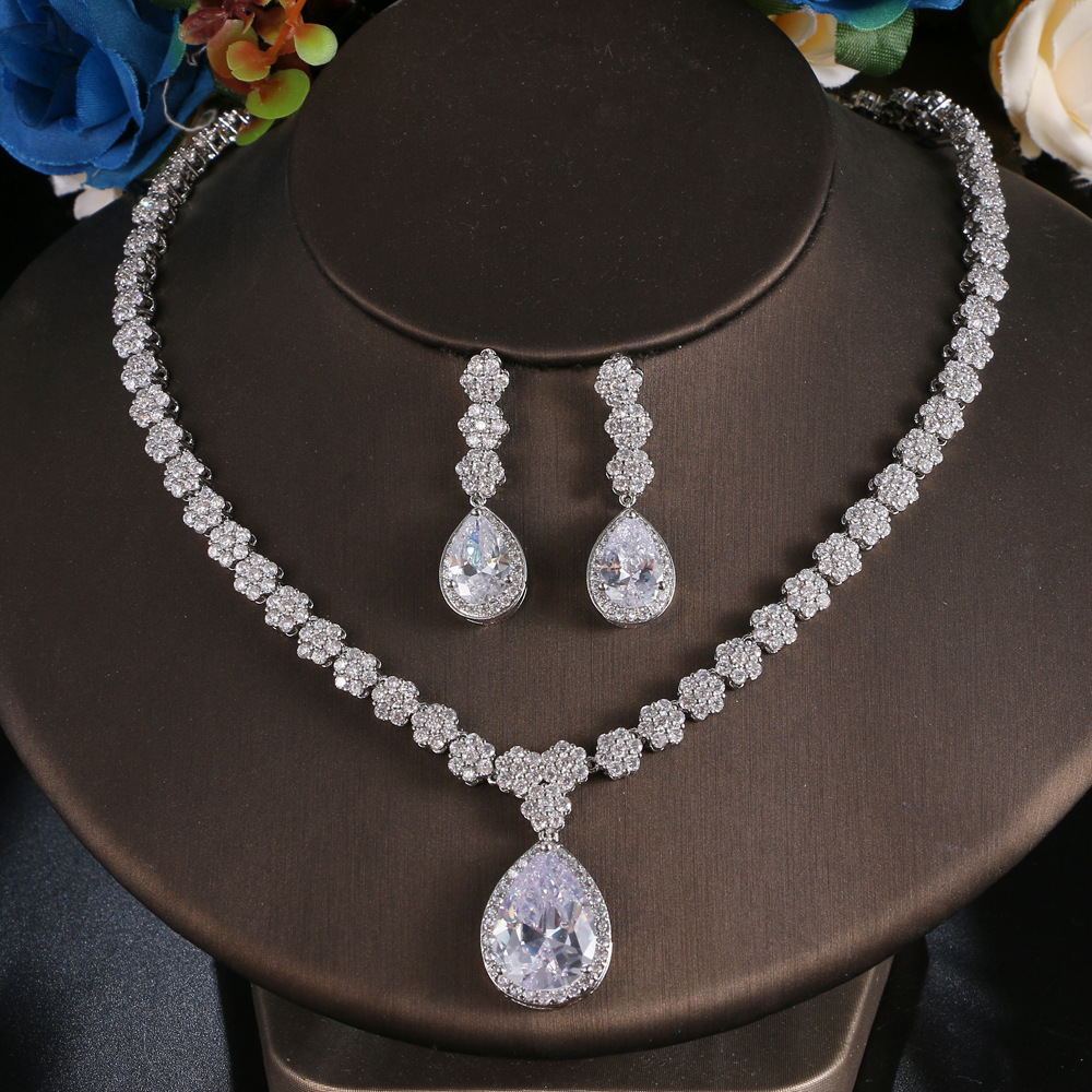 AliExpress wish cross-border foreign trade trendy zircon flower necklace earrings bride set wedding jewelry wholesale