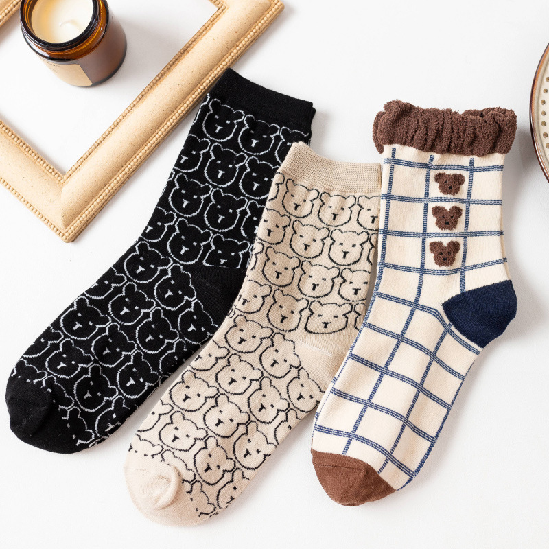 2021 Adult All-match Socks Bear Thickened Autumn and Winter Cute Socks Warm Socks Mid-tube Women's Pure Cotton Cartoon Plaid