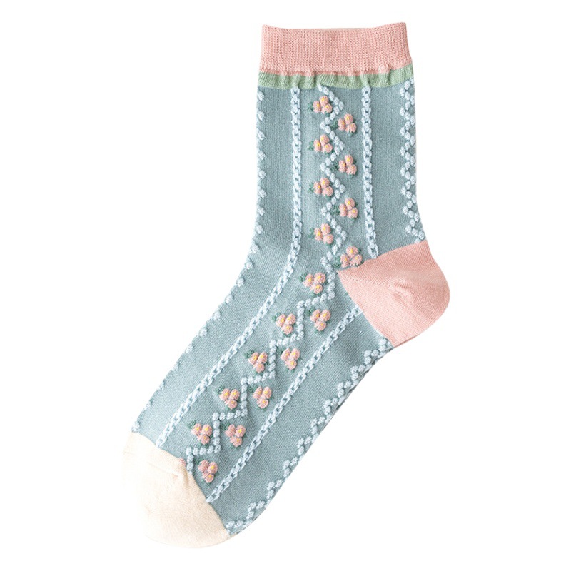 Socks women's new three-dimensional embossed flower cartoon ladies pile socks fashion Joker trend women's socks 