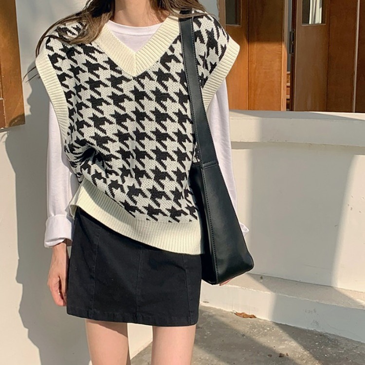Picture of Houndstooth Vest Knitted Sweater 2022 Women's Autumn New Korean Loose Outer Wear Pullover Sweater Top