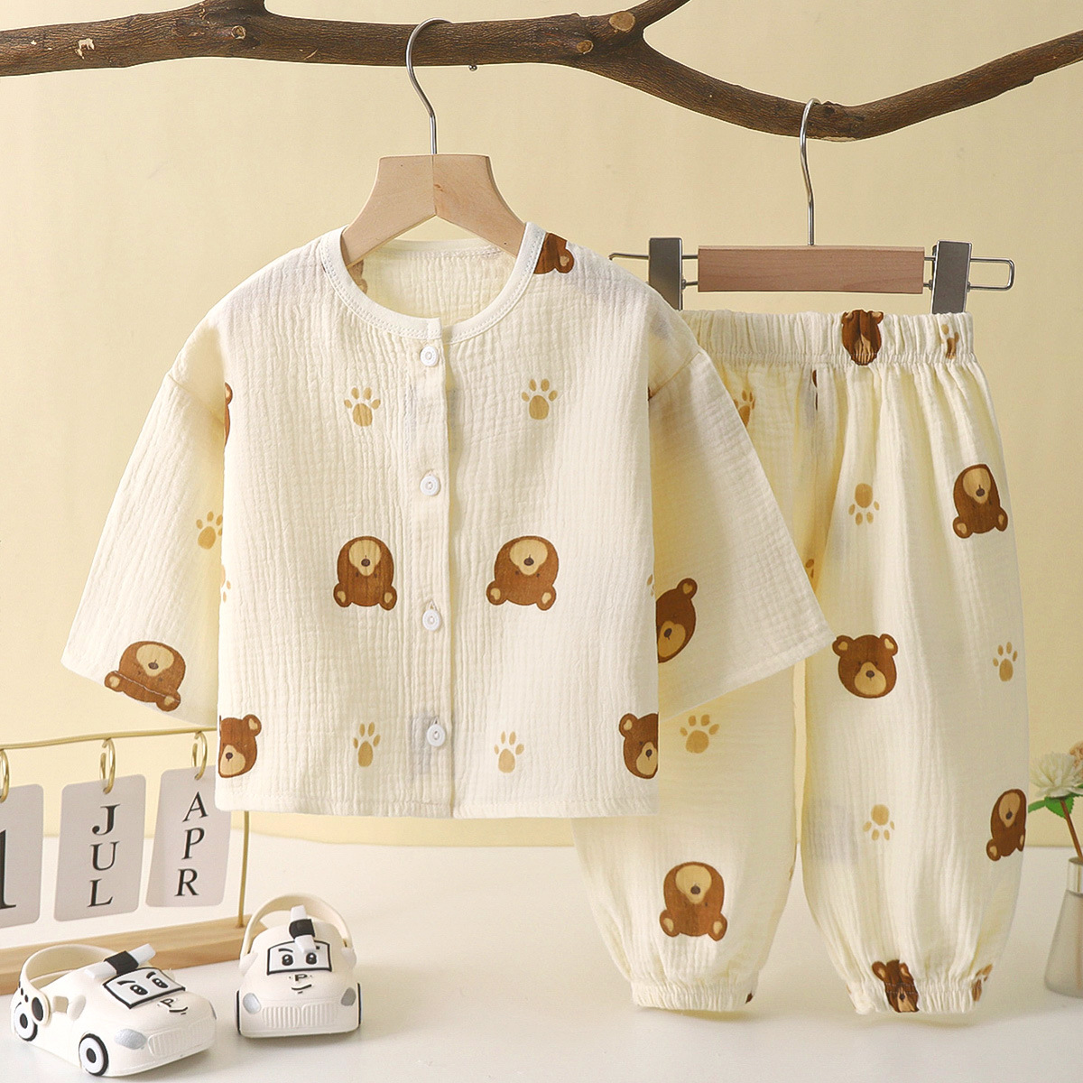 Children's thin double-layer cotton gauze boys' pajamas summer Girls' Home wear boys' long-sleeved bloomers suit