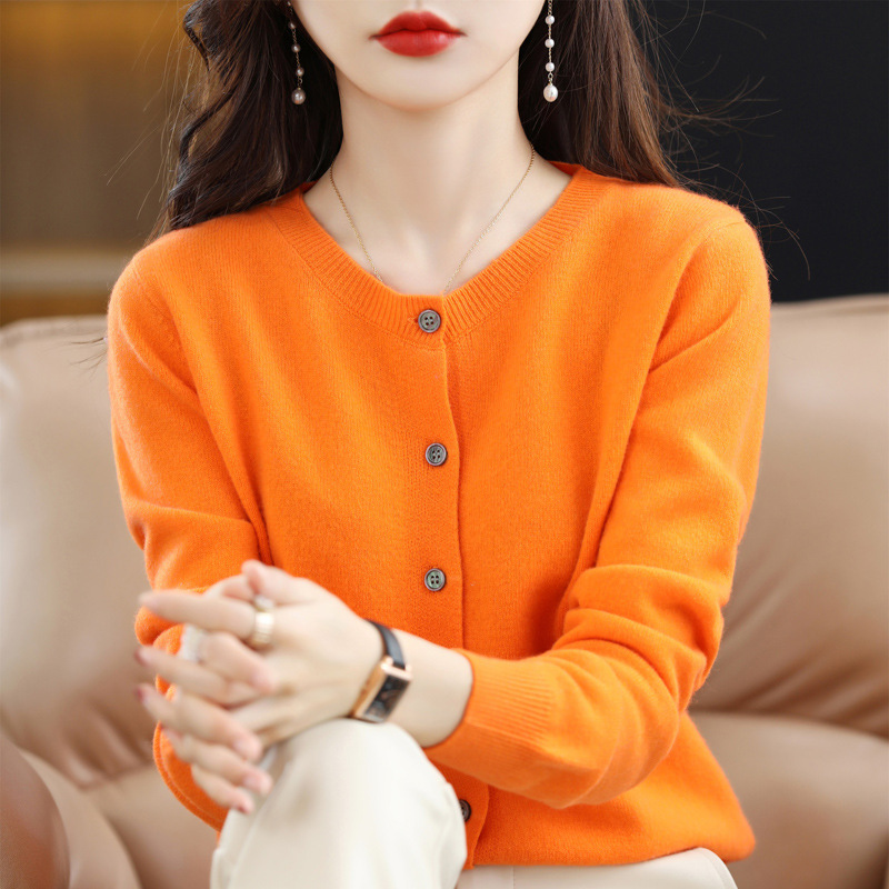 Picture of New 2025 Autumn and Winter Ol Elegant Cardigan Long-Sleeved Round Neck Straight Sweater Women's Knitted Knitwear One Piece Wholesale