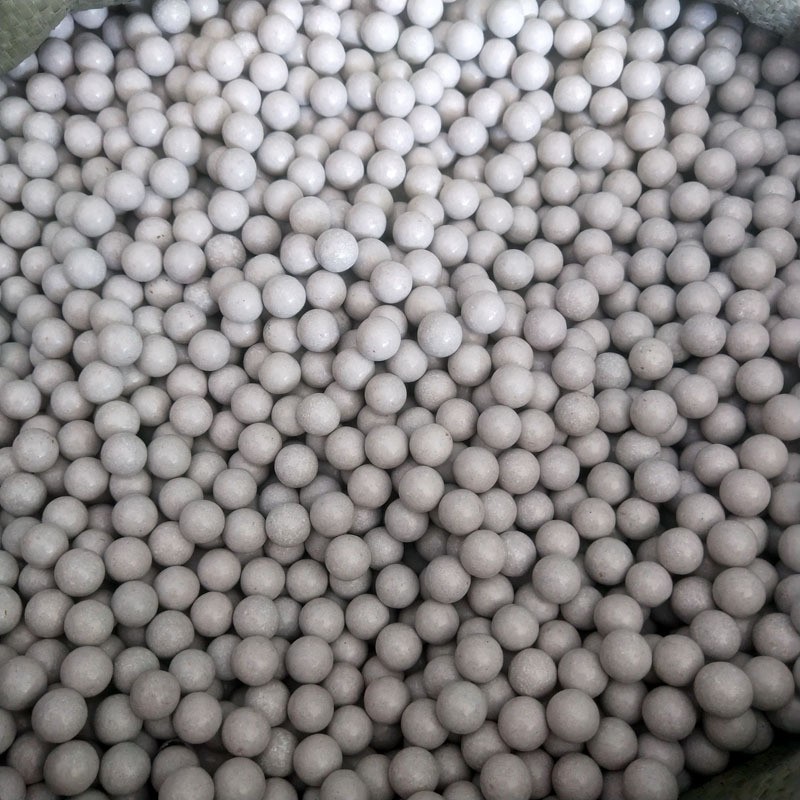 Picture of Weighted Magnetic Slingshot Mud Balls, Magnetic Mud Balls, Glossy Hardness, High Hardness Mud Balls, Moisture-Proof and Non-Dirty Hand Mud Balls