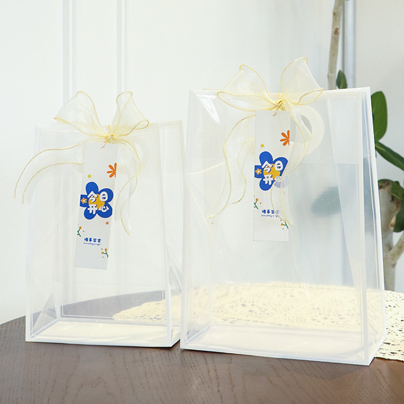 Picture of New Pp Transparent Gift Bag, Souvenir Plastic Gift Bag, Valentine's Day Birthday Gift, High-End Handbag