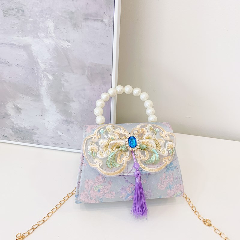 Picture of Hot Selling Children Shoulder Bag Exquisite Antique Little Girl Coin Purse Cute Princess Outdoor Casual Pearl Handbag