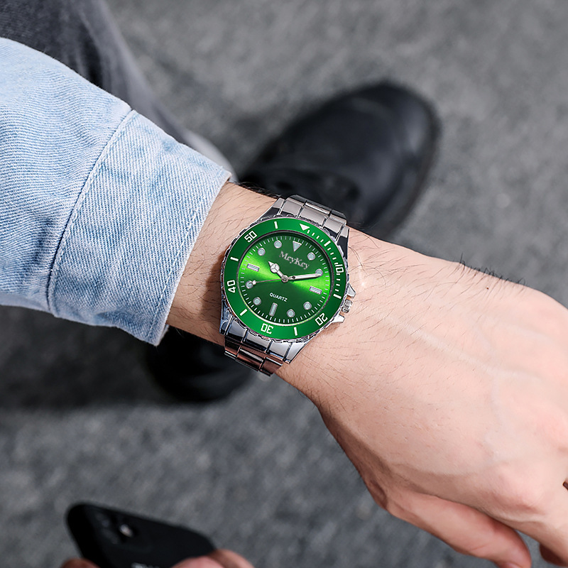 Picture of Steel Band Men's Watch Quartz Watch Water Ghost Business Fashion Alloy Men's Watch Manufacturer Ready Supply Watch