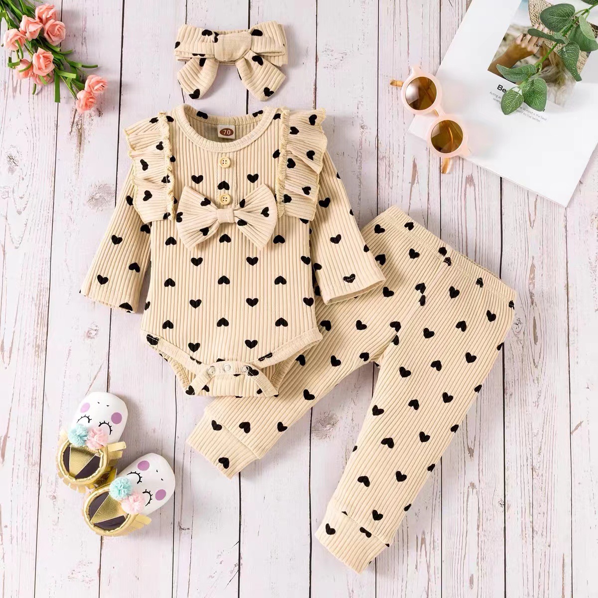 Picture of European and American Ins Export Spring & Fall Baby Girl Heart Long-Sleeved Harem + Pants + Hairband Headband Princess Three-Piece Suit