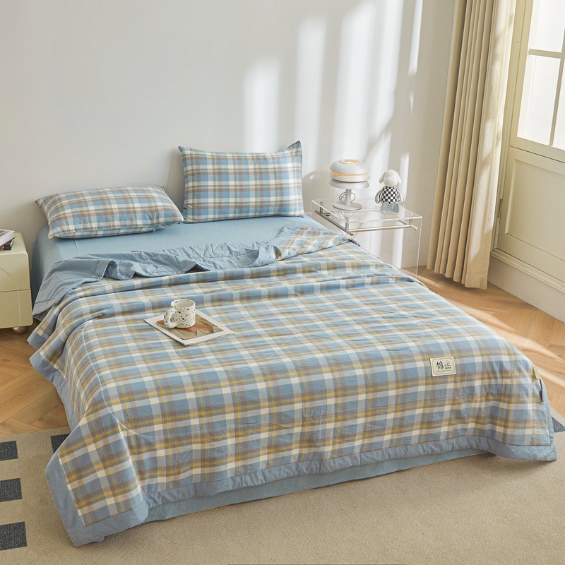 Picture of Class A unprinted wind water washed cotton summer quilt solid color Xinjiang cotton air conditioning quilt machine washable summer cool quilt thin quilt gift