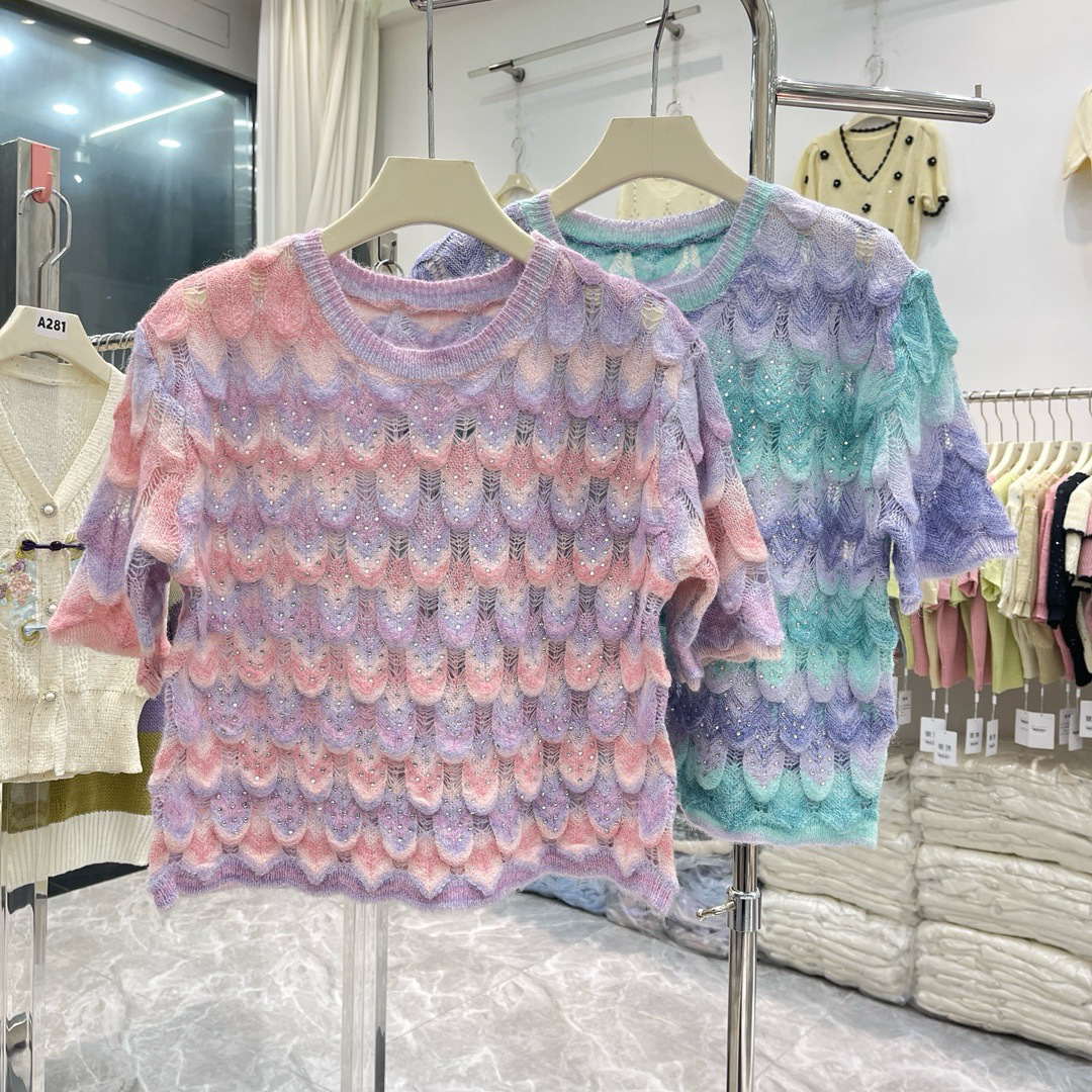 Picture of Summer Thin Heavy Industry Diamond-encrusted Rainbow Color Knitwear Women's New Style Chanel Style Loose Pullover Loose Hollow Top