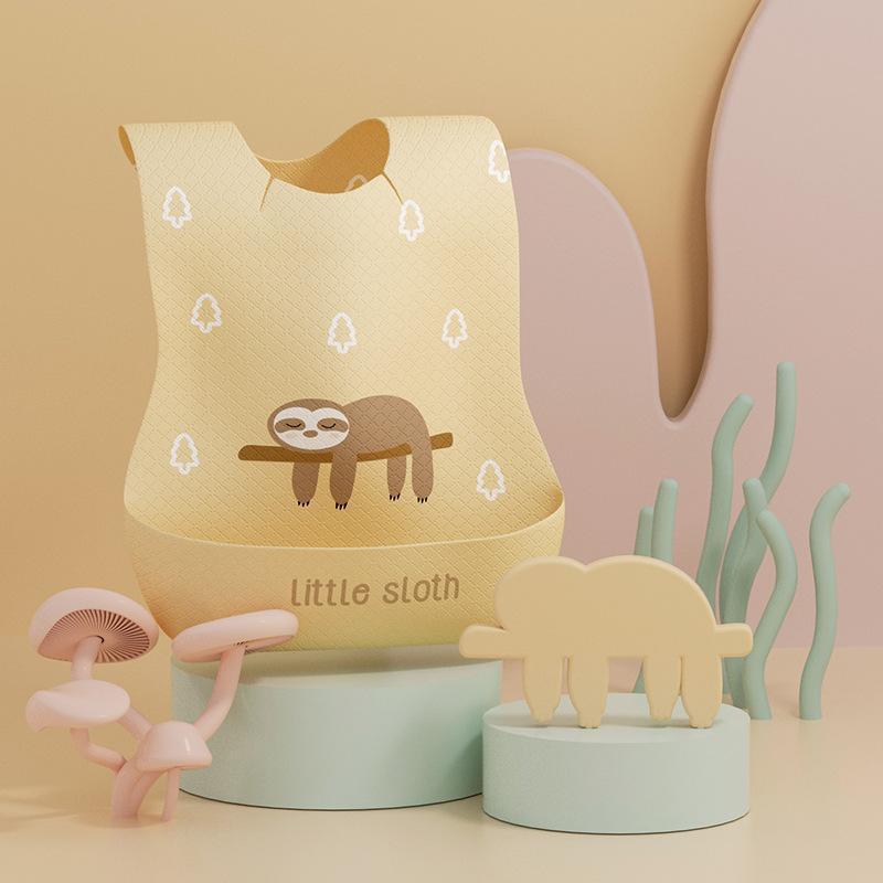 Picture of Children's Disposable Bib Baby Dinner Overalls Children's Feeding Bag Wash-free Waterproof Bib Slippery Towel Wholesale