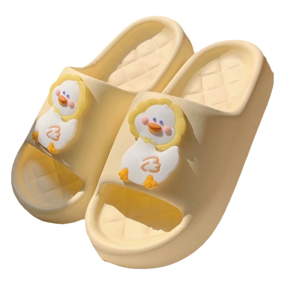 Summer Indoor and Outdoor Wear Fun Cartoon Cute Little Yellow Duck Slippers Soft Thick-Soled Casual Fashion Slippers