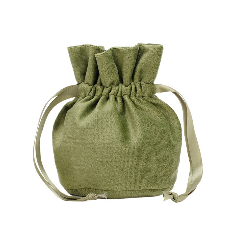 Drawstring flannel bag wholesale round bottom velvet drawstring pocket color jewelry gift candy ribbon drawstring storage bag