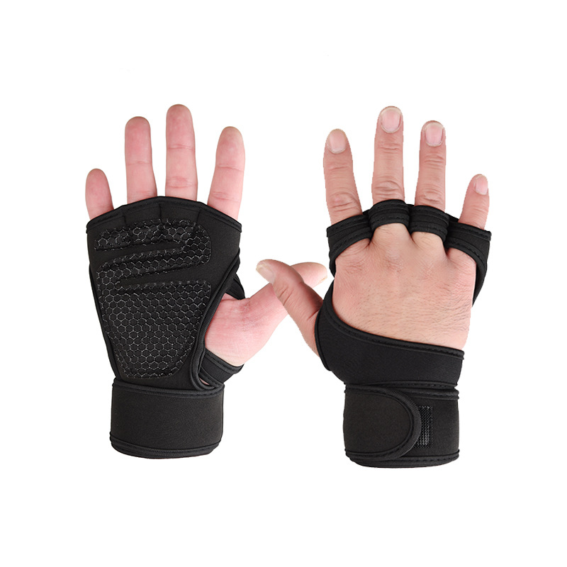 Spring and summer half-finger men's and women's fitness gloves training rolled iron weightlifting outdoor mountaineering riding non-slip wear-resistant sports gloves