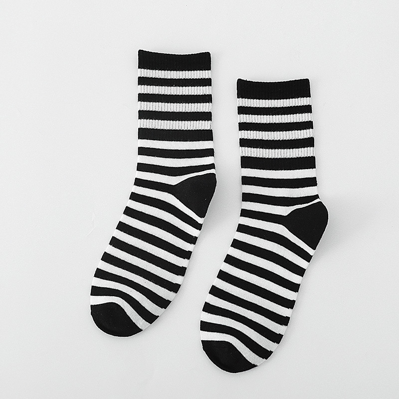 Picture of Socks Women's Spring and Summer Classic Black and White Cow Japanese Style Mid-Tube Socks Harajuku Distinctive Fashionable Socks Ins Sports Skate Socks