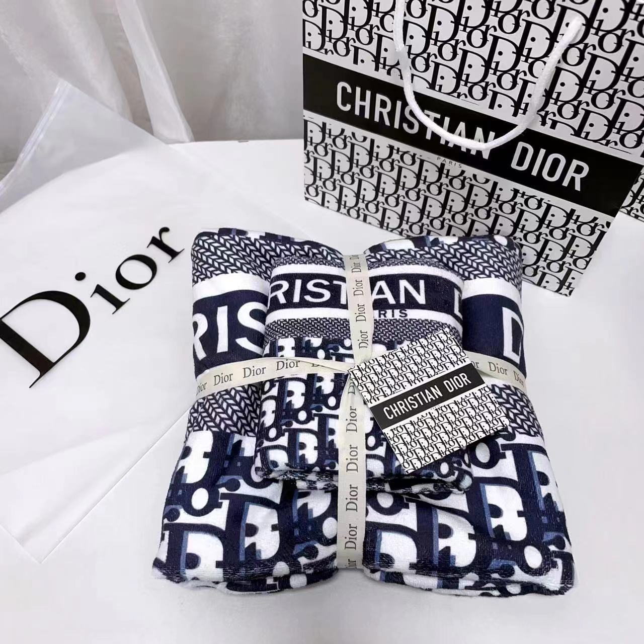 Trendy Brand Bath Towel Towel Two-piece Set Foreign Trade New Printed Beach Towel Multi-purpose Bath Towel Household Couple's Dry Hair Towel