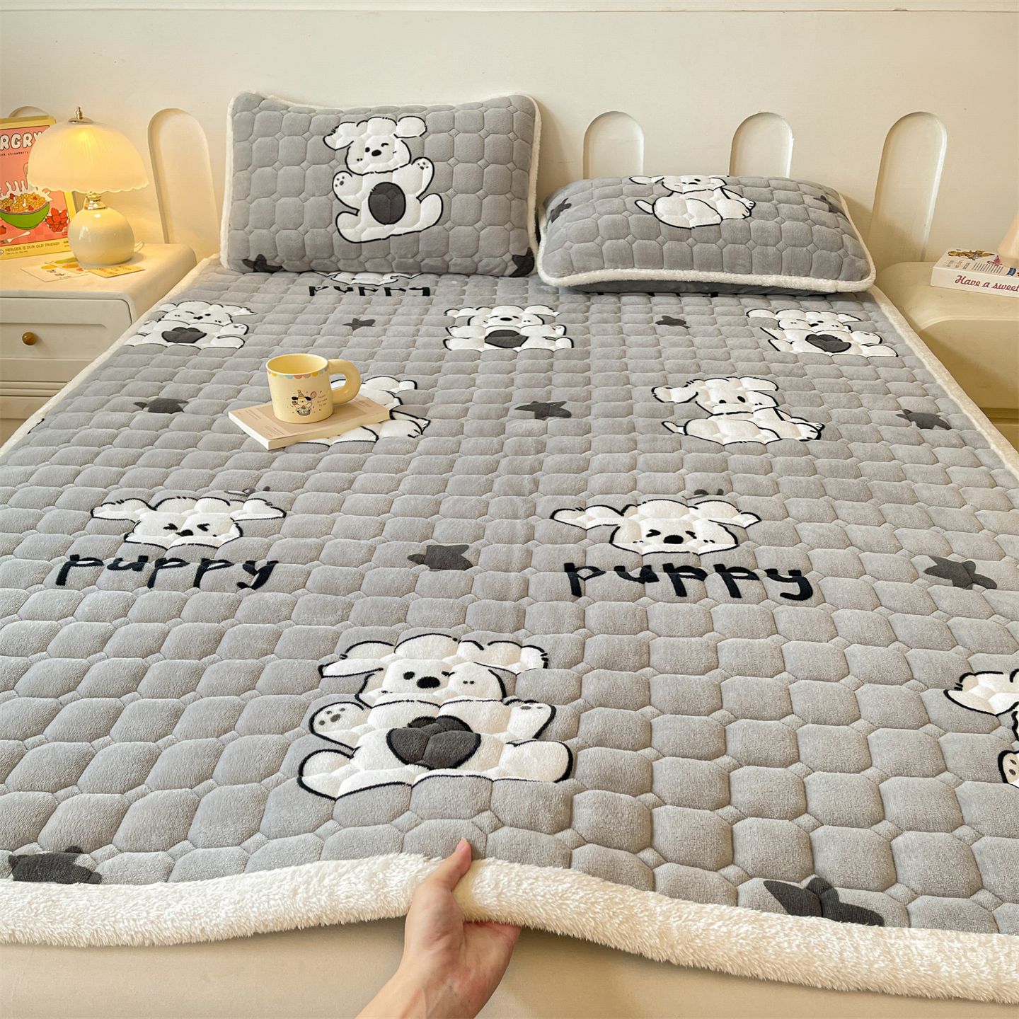Picture of Class A maternal and child milk velvet mattress autumn and winter foldable washed anti-static home student dormitory bed cushion