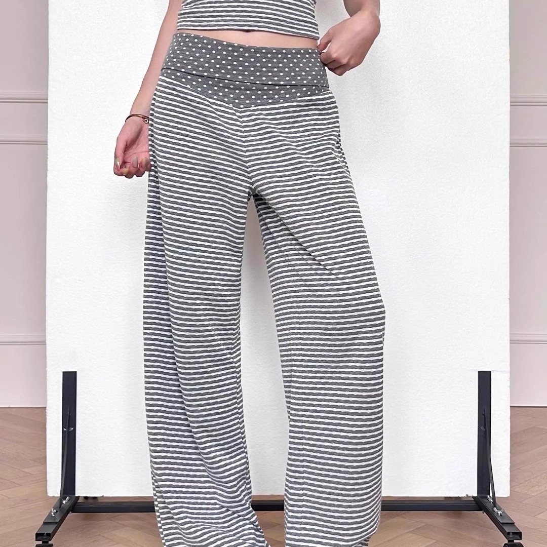 Lazy and comfortable polka dot striped wide-leg pants with a sense of design drape, slimming and versatile straight-leg slacks for women