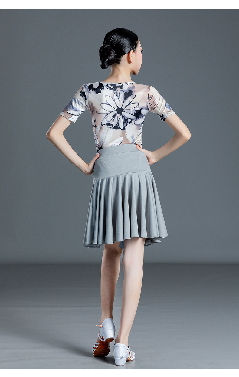 Picture of 2022 New Children's Latin Dance Dress Girls' Dance Practice Costume Girls' Online Popular Autumn and Winter Latin Competition Grade Examination