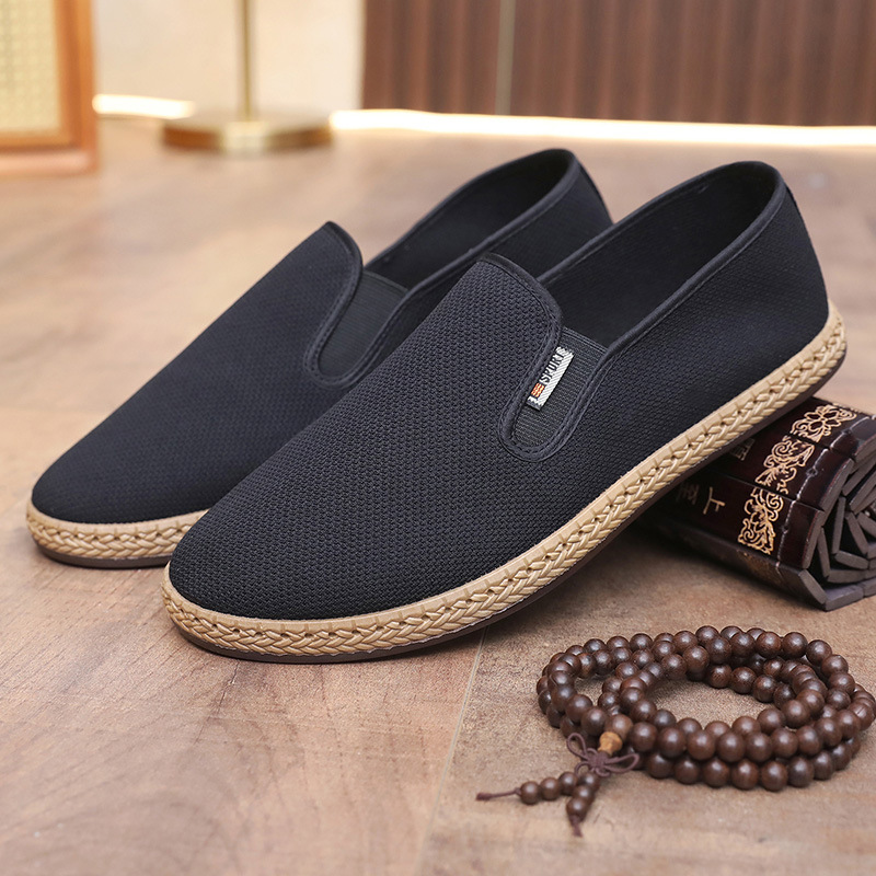 Old Beijing New Men's Cloth Shoes Breathable Lightweight Dad Shoes Soft Sole Non-slip Fashionable Casual Middle-aged and Elderly Lazy Shoes