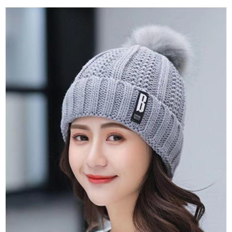 Picture of Hat Women's Autumn and Winter Velvet Thickeneded Korean Style Versatile Warm Cycling Women's Knitted Cold-Proof Hat Ear Protection Hat