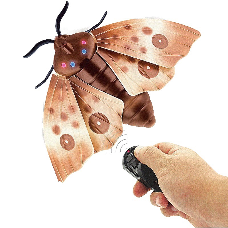 Foreign trade hot infrared remote control electric cockroach simulation induction cockroach Spider Ant trick animal toys